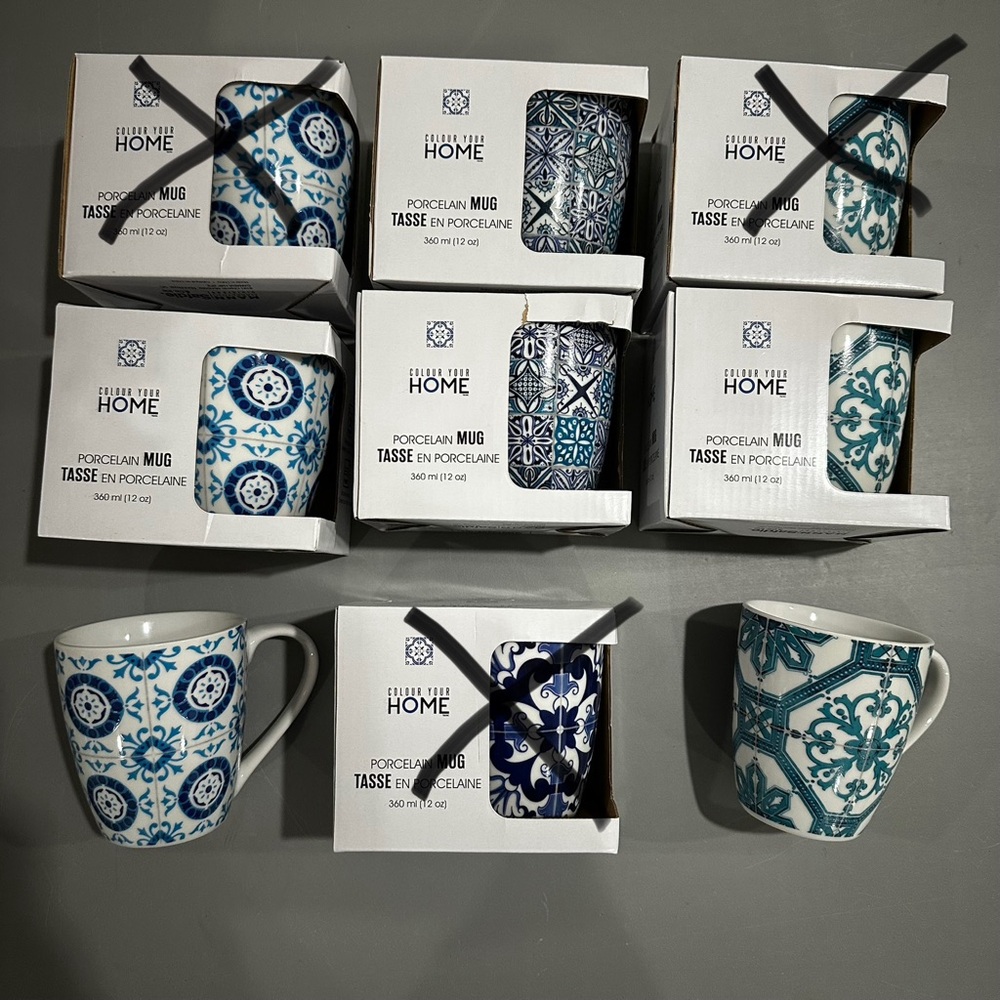 Blue and White Porcelain Mug Set by